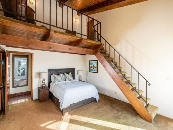 Santa Ynez Six Bedroom Vacation Estate with Charming Views