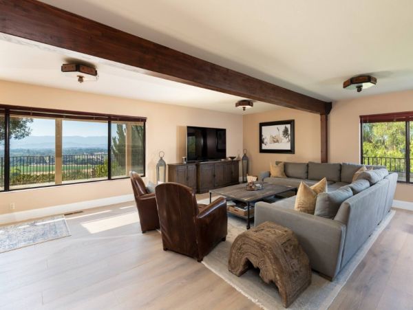 Santa Ynez Six Bedroom Vacation Estate with Charming Views