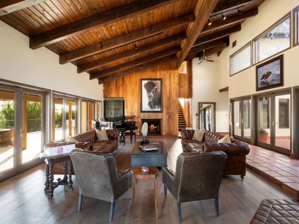 Santa Ynez Six Bedroom Vacation Estate with Charming Views