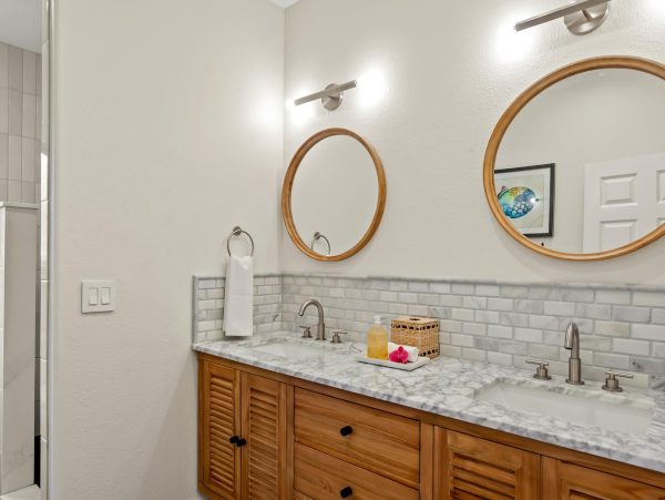Poipu Vacation Home With Shared Pool, Spa And Lanai