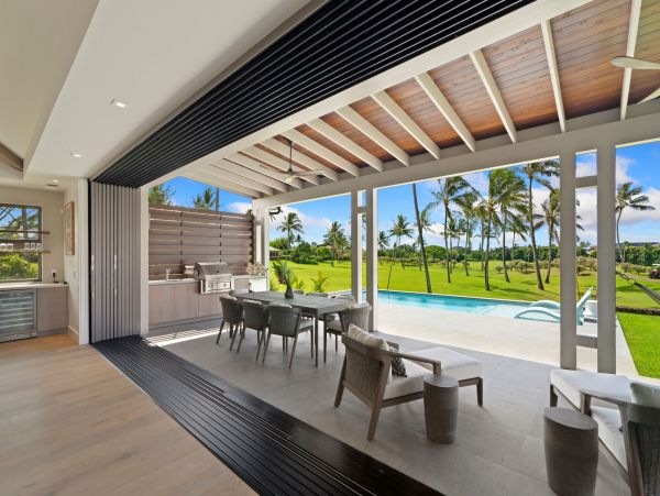 Stylish Gorgeous 3 Bedroom Perfect Getaway Great Views