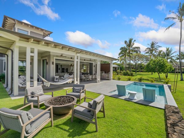 Stylish Gorgeous 3 Bedroom Perfect Getaway Great Views