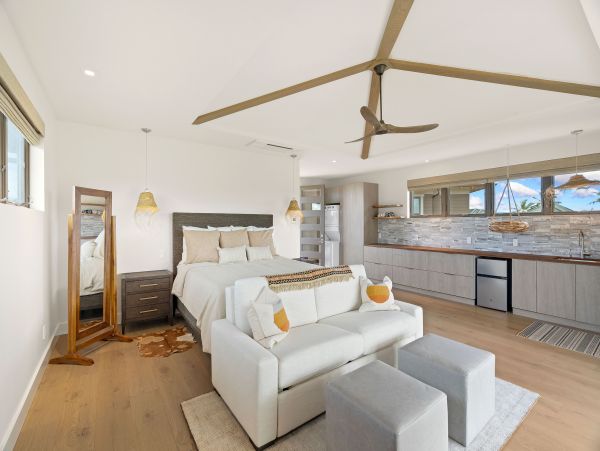 Stylish Gorgeous 3 Bedroom Perfect Getaway Great Views