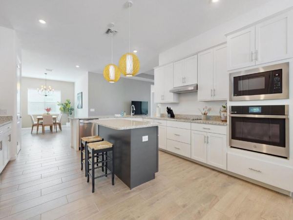Punta Gorda Vacation Home Four Bedroom Sleeps Ten Guests