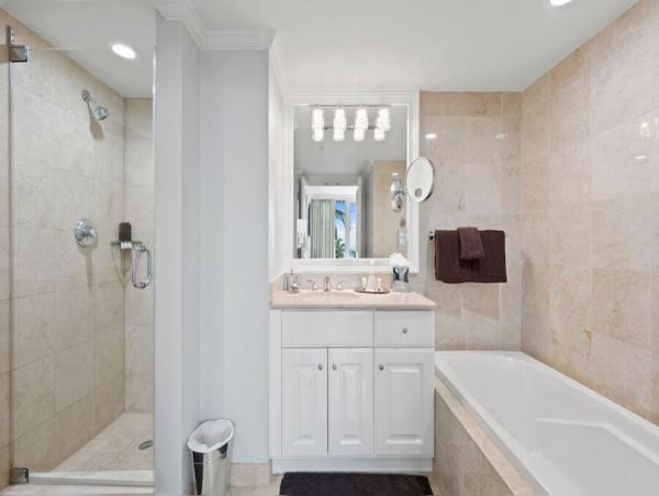 Marco Island Condo with 1 Bedroom