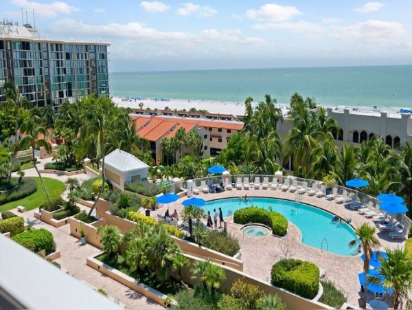 Marco Island Condo with 1 Bedroom