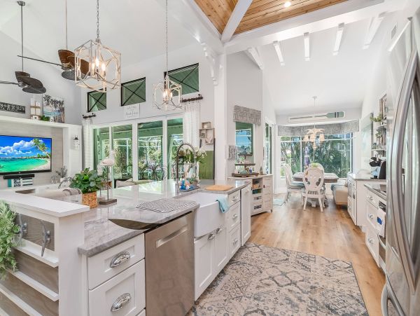 Elegant Vacation Home with Water Views in Marco Island