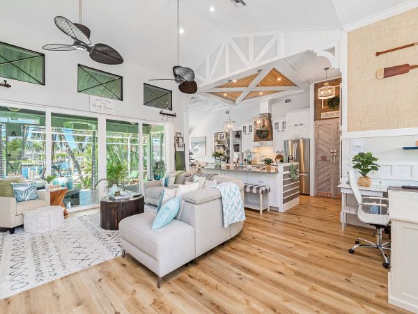 Elegant Vacation Home with Water Views in Marco Island