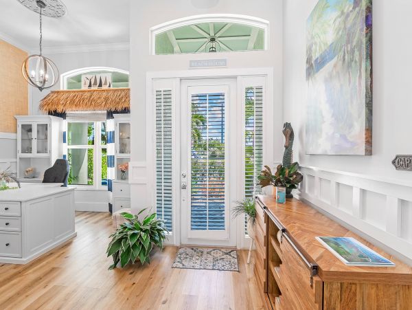 Elegant Vacation Home with Water Views in Marco Island