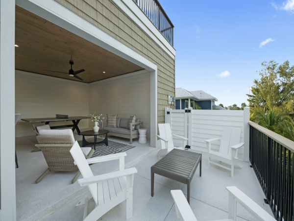 Walk to Beach Anna Maria Island Vacation Home
