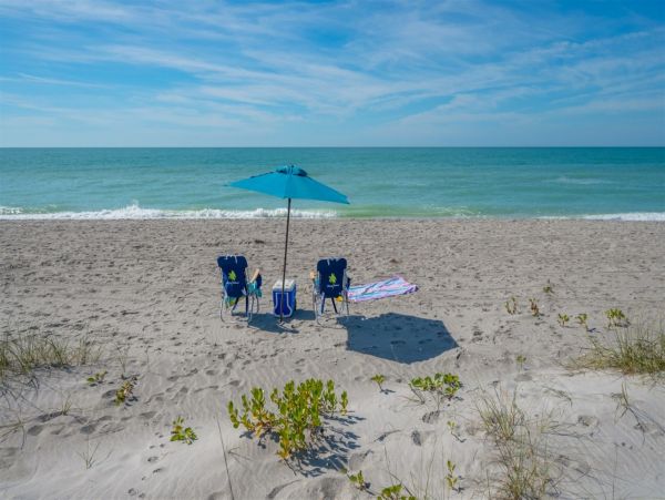 Englewood Vacation Home Four Bedroom