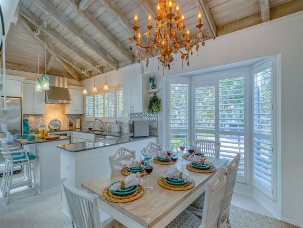 Englewood Vacation Home Four Bedroom