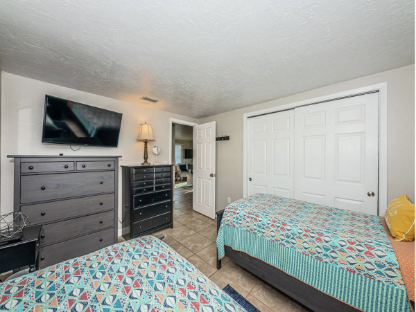 Siesta Key Vacation Condo with 2 Bedrooms