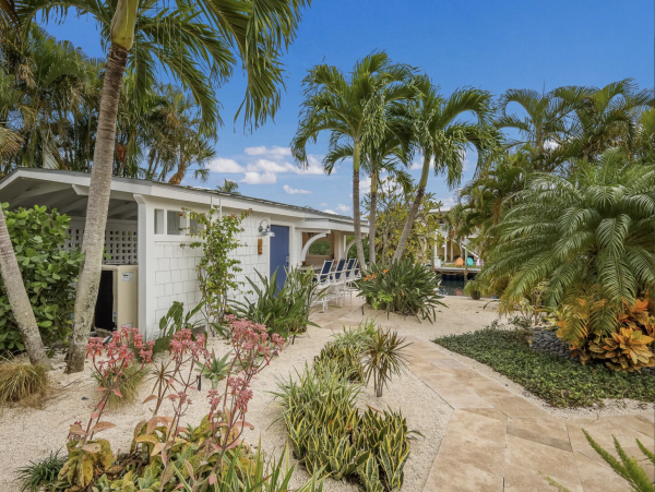 The Ultimate Anna Maria Island Pool Vacation Home