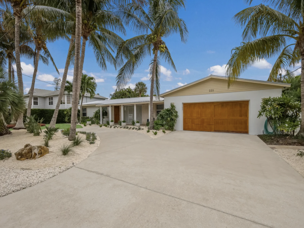 The Ultimate Anna Maria Island Pool Vacation Home