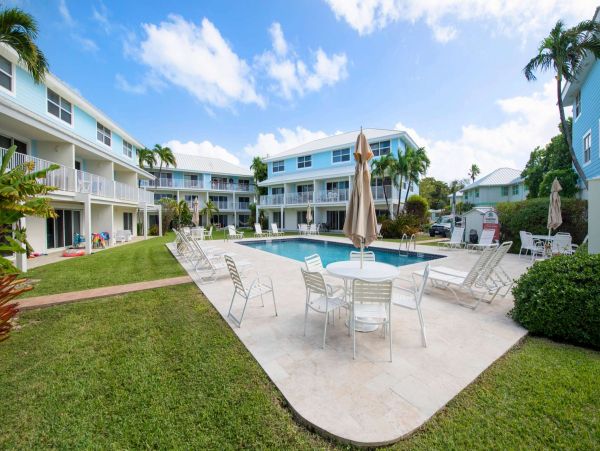 Luxurius Cayman Island Condo Two Bedroom