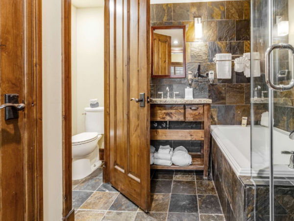 Luxury 3 Bedroom Vacation Suite in Jackson Hole