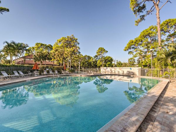 Charming 2 Bedroom Vacation Rental in Sarasota
