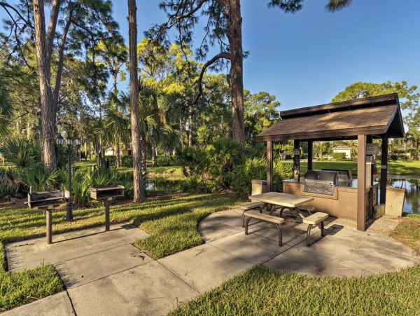 Charming 2 Bedroom Vacation Rental in Sarasota