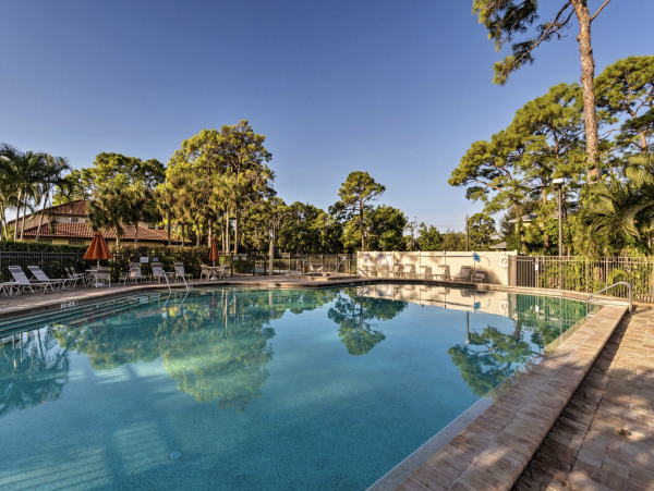 Charming 2 Bedroom Vacation Rental in Sarasota