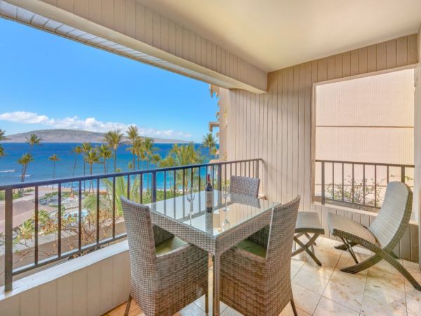 Kaanapali Vacation Rental 3 Neighboring Condos