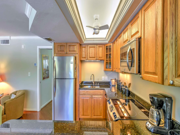Lovely Second-Floor Condo in Marco Island