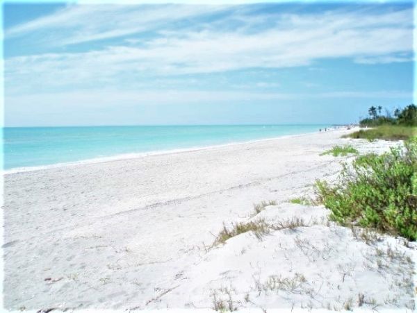 Sanibel Island Vacation Rental | Luxury Pool Home with 4 Bedrooms Near Beach