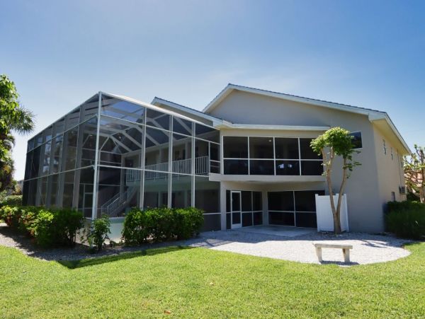 Walk to Beach Sanibel Vacation Home Four Bedroom