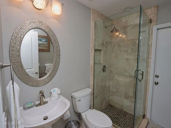 Walk to Beach Sanibel Vacation Home Four Bedroom