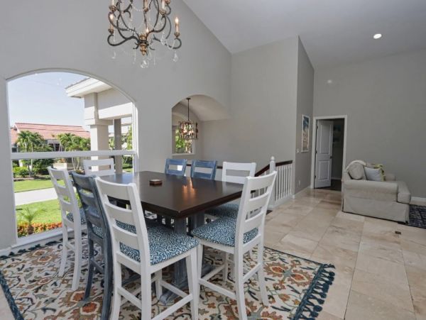 Walk to Beach Sanibel Vacation Home Four Bedroom