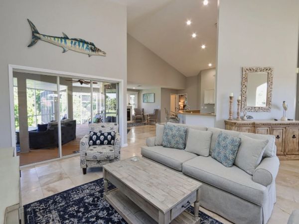 Walk to Beach Sanibel Vacation Home Four Bedroom