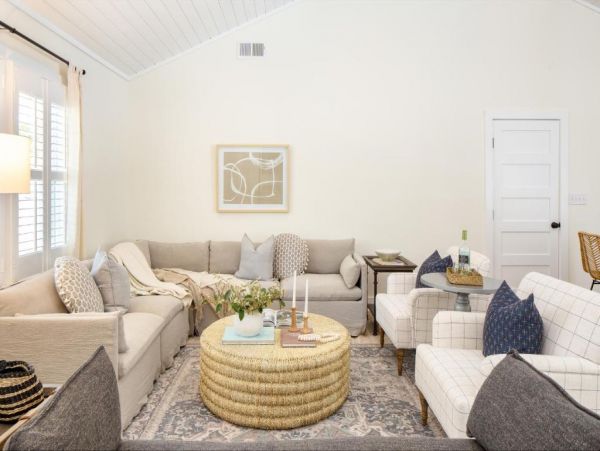Isle of Palms Vacation Pool Homes Sleeps 22 Guests