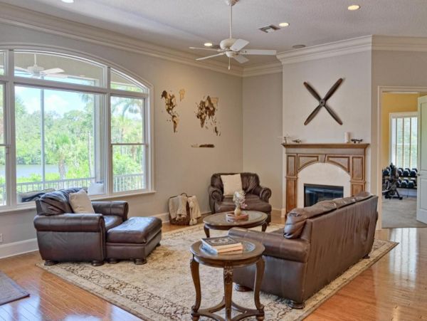 Lovely Vacation Home in Nokomis with Private Pool