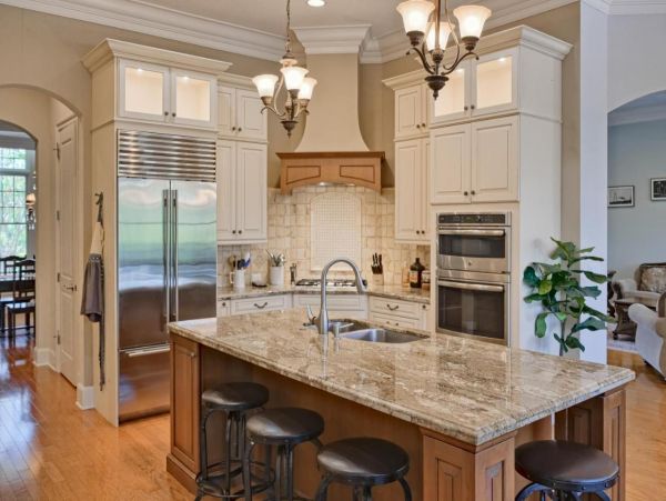 Lovely Vacation Home in Nokomis with Private Pool