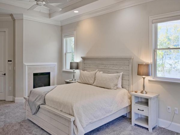 Lovely Vacation Home in Nokomis with Private Pool