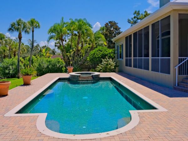 Lovely Vacation Home in Nokomis with Private Pool