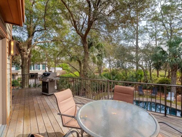 Hilton Head Vacation Pool Home Five Bedroom