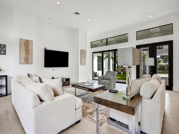Naples Vacation Home Three Bedroom