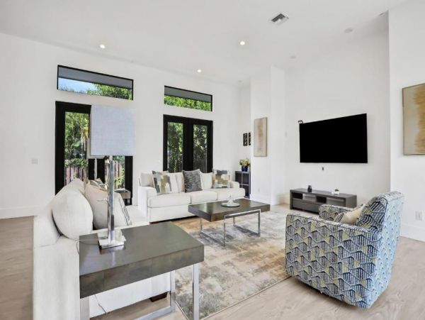 Naples Vacation Home Three Bedroom