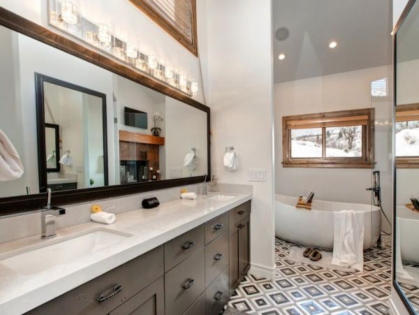 Luxury Vacation Home in Park City Sleeps 15 Guests