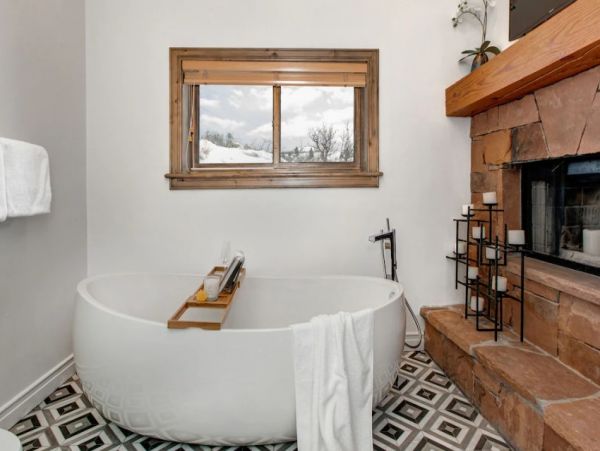 Luxury Vacation Home in Park City Sleeps 15 Guests