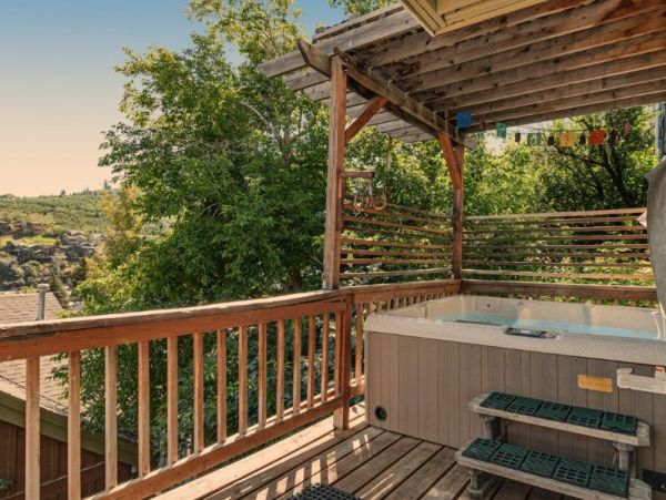 Park City Vacation Home Sleeps 23 Guests