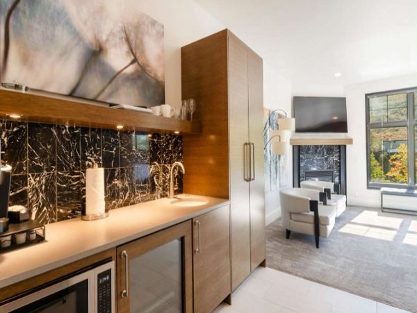 Park City Exclusive Six Bedroom Residence Sleeps Sixteen Guests