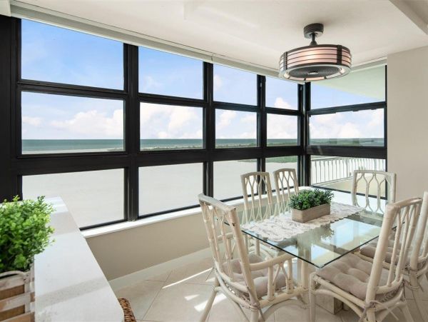 Lovely Condo with Full Ocean Views in Marco Island