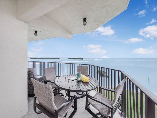 Marco Island Vacation Condo Water Views