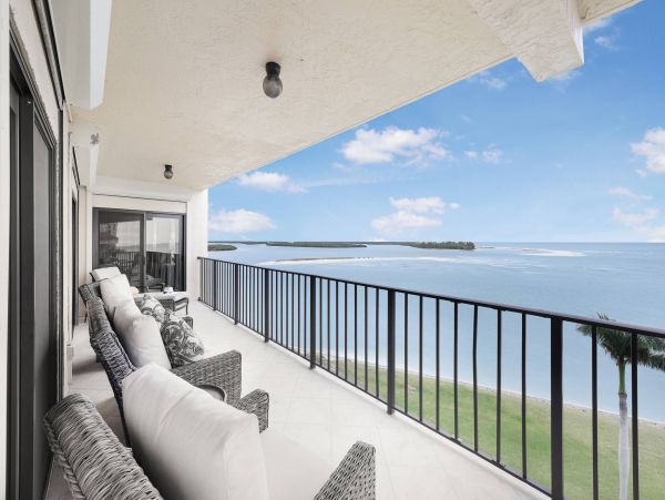 Marco Island Vacation Condo Water Views