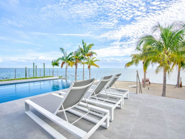 Marathon Four Bedroom Oceanfront Residence
