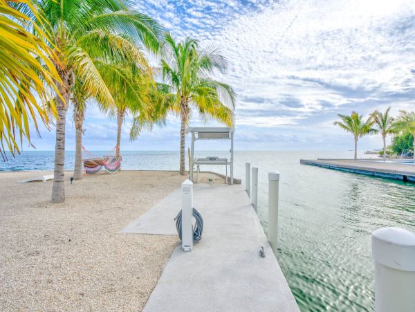 Marathon Four Bedroom Oceanfront Residence