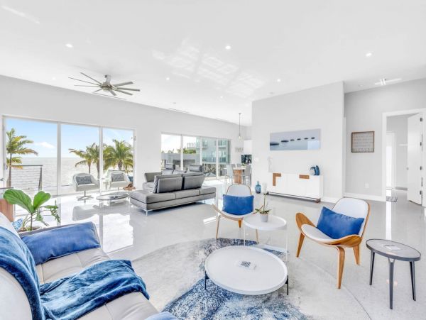 Marathon Four Bedroom Oceanfront Residence