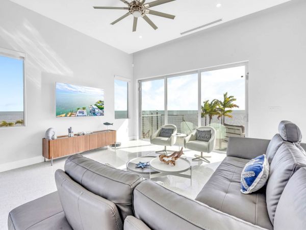 Marathon Four Bedroom Oceanfront Residence